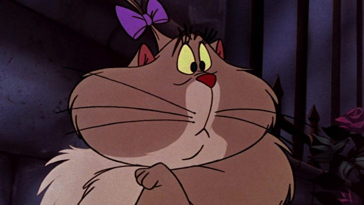 30-disney-female-cat-names-the-paws